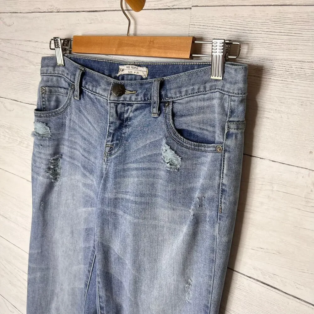 Free People Jeans Womens Size W25 Straight Leg Light Washed Distressed